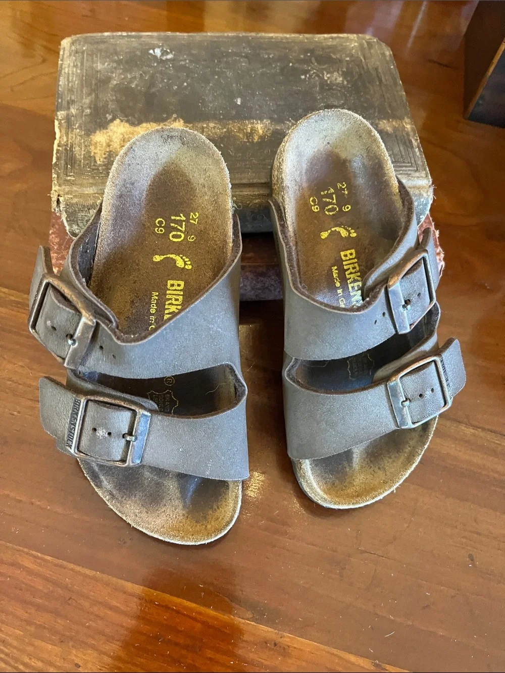 N/A arizona sandal